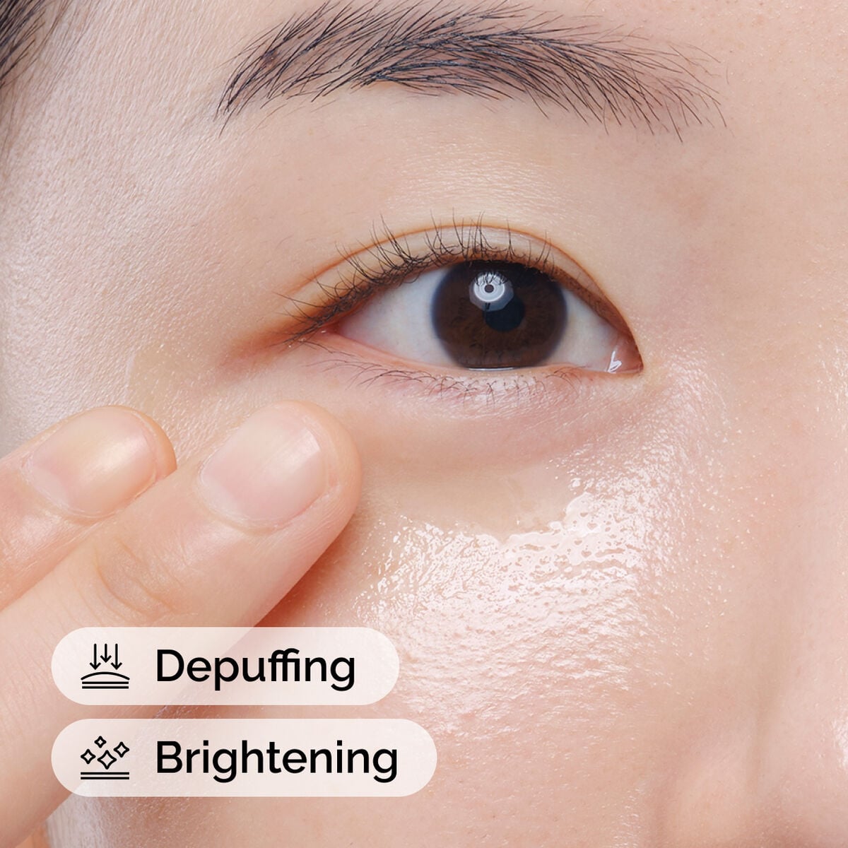 caffeine-solution-5-egcg-eye-serum-k6 ord-caffeine-solution-egcg-model-application-with-benefits.jpg